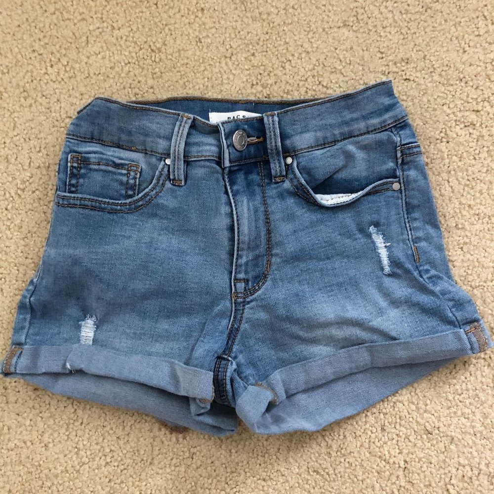 PacSun "The Shortie" Jean Shorts Size 22
